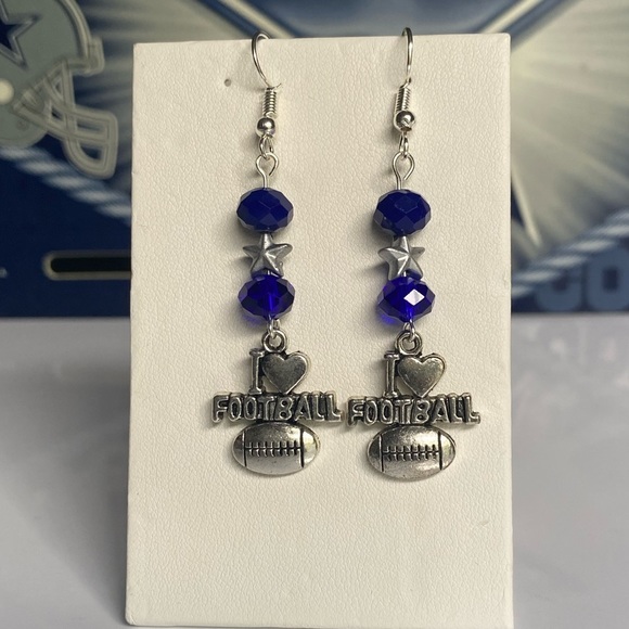 Dallas Cowboys beaded earrings with charm - Picture 3 of 3